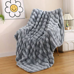 Fluffy deka 200x230 cm – savršena mekoća i toplina! 💤