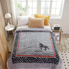 Deka duplo 200x240 cm – topla, mekana i savršena za zimske noći! ❄️